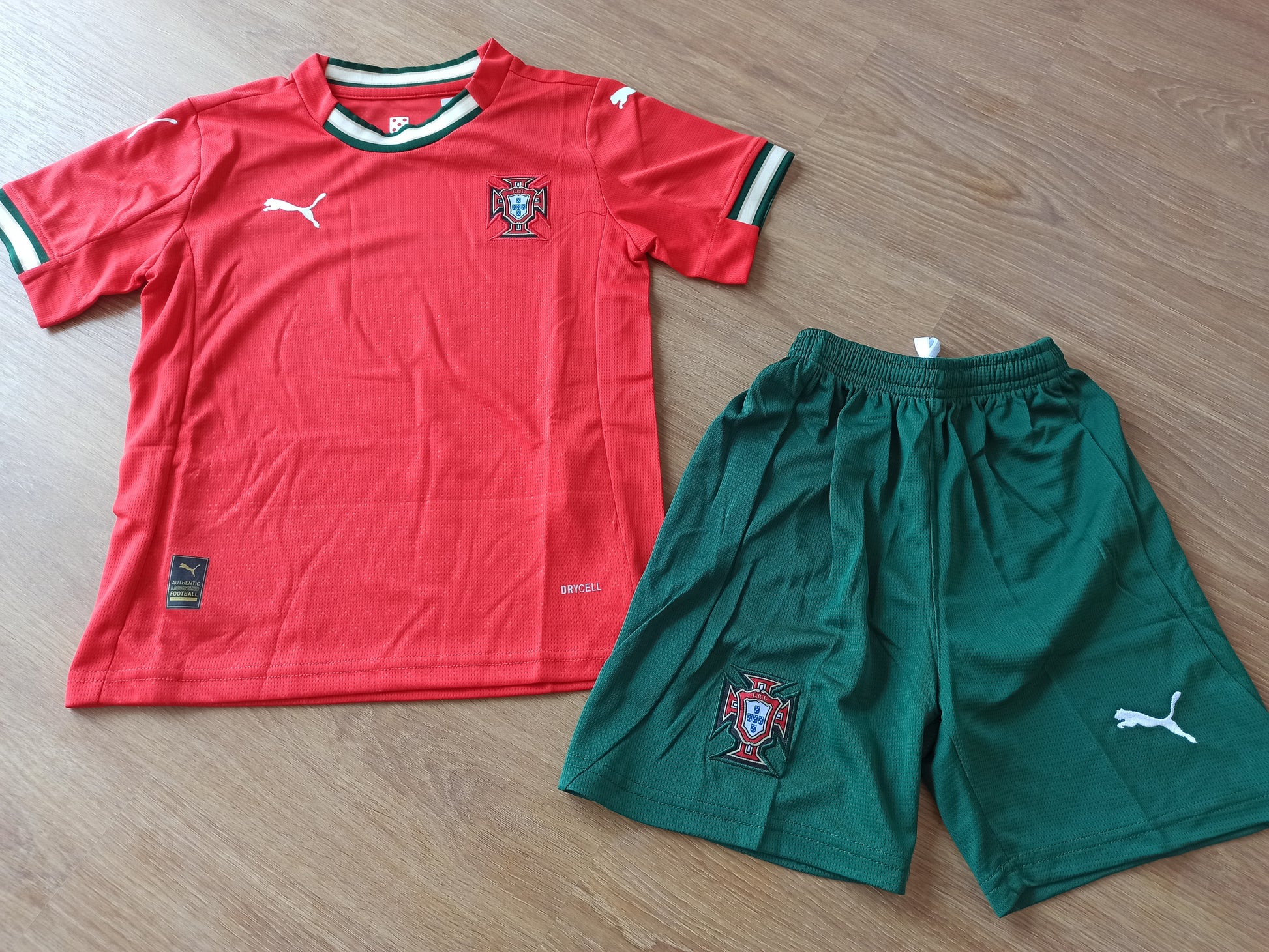 Conjunto Criança Portugal
